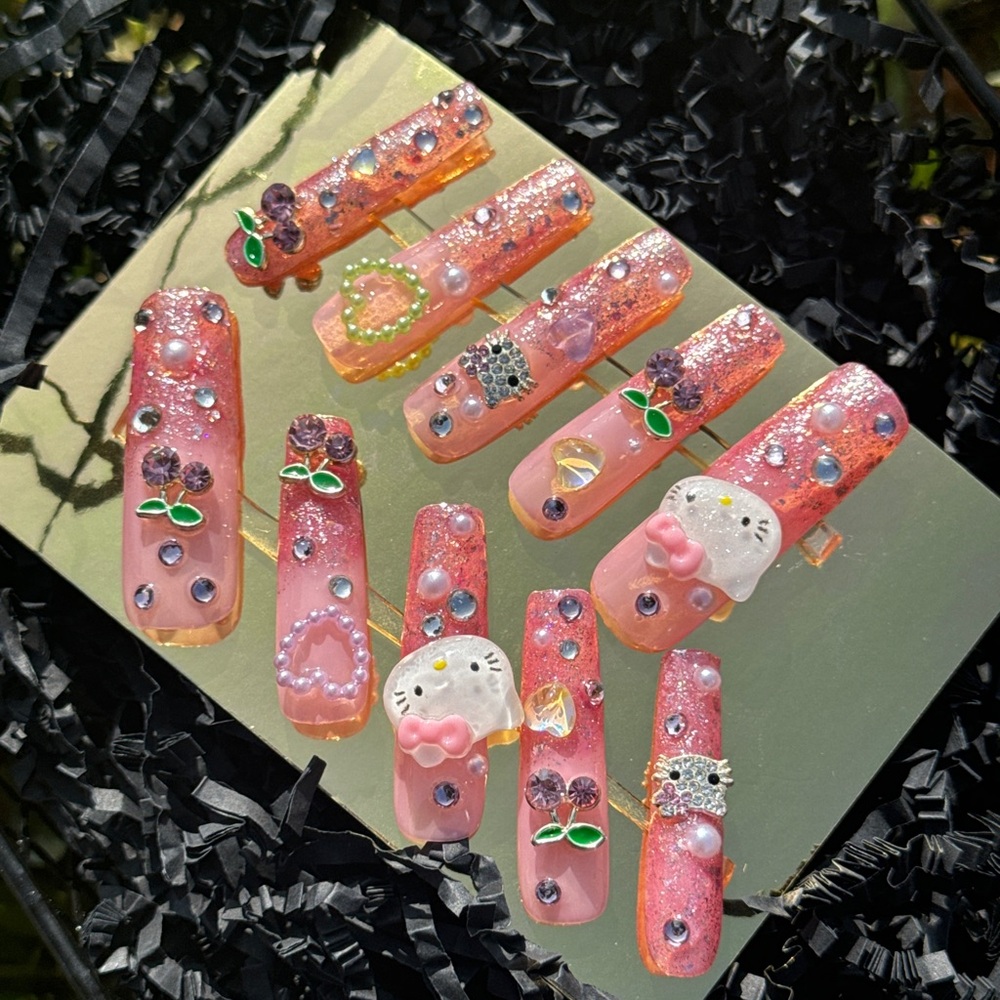 Hello Kitty Long Coffin Press On Nails